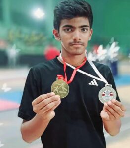 Read more about the article Dnyanadian Sai Jadhav Wins Gold at State-Level Fencing Championship, Selected for National Competition